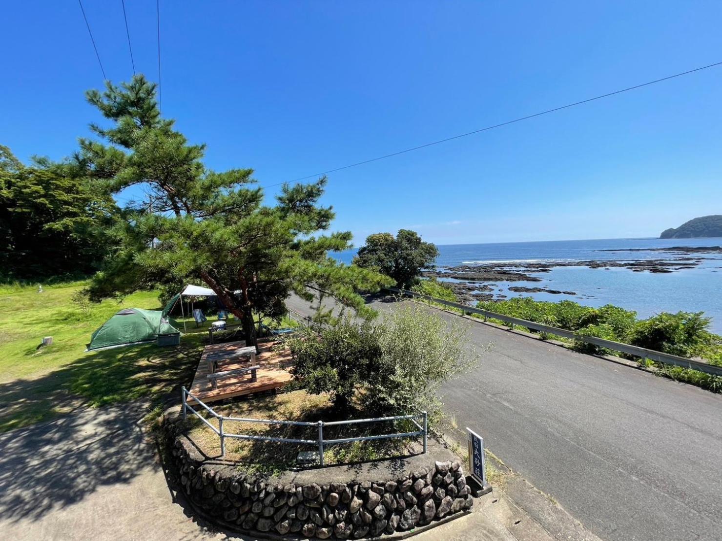 大砂荘 Ozuna Camp And Lodge Kaiyo Exteriör bild